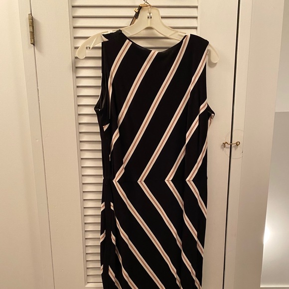 White House black Market sheath dress - Picture 1 of 5